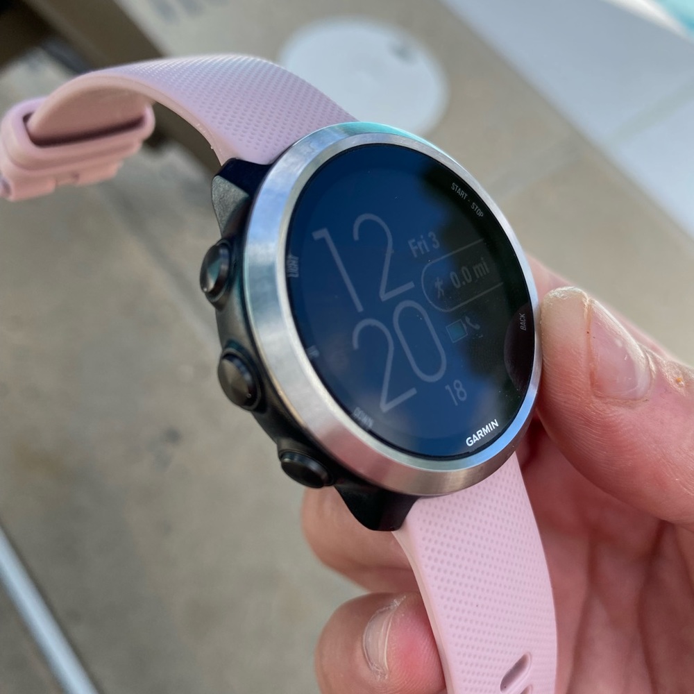 Garmin Forerunner 645 Music- light pink band